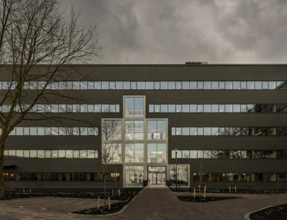Leerzame uitdagingen bij De Alliantie: een terugblik van Hoessein 1